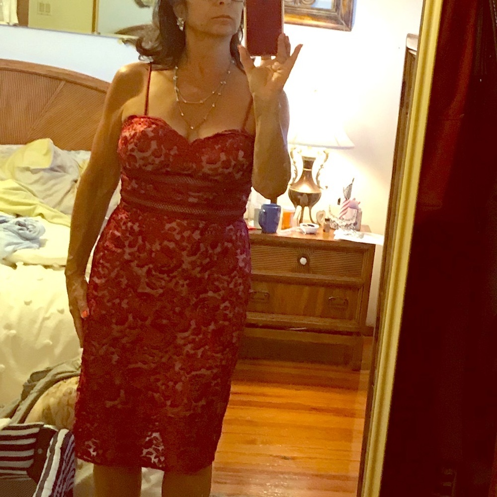 XSCAPE COCKTAIL DRESS. - Picture 2 of 7